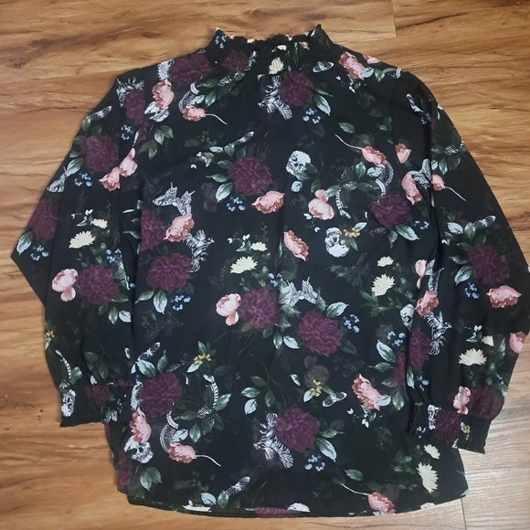 torrid Tops - Torrid 5 smocked mock neck chiffon top